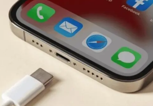 横沥镇苹果15维修分享iPhone15改USB-C接口后能和安卓用户互借充电器吗